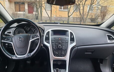Opel Astra J, 2012 год, 950 000 рублей, 6 фотография