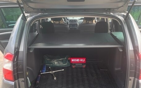 Nissan Terrano III, 2014 год, 900 000 рублей, 13 фотография