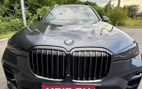 BMW X7, 2019 год, 7 490 000 рублей, 2 фотография
