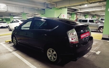Toyota Prius, 2008 год, 690 000 рублей, 3 фотография