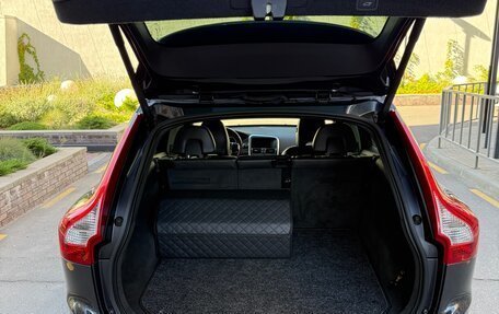 Volvo XC60 II, 2013 год, 1 370 000 рублей, 10 фотография