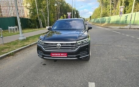 Volkswagen Touareg III, 2020 год, 5 860 000 рублей, 1 фотография