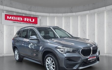BMW X1, 2022 год, 2 250 000 рублей, 1 фотография