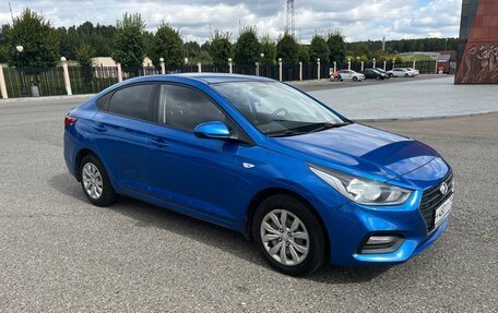 Hyundai Solaris II рестайлинг, 2018 год, 1 550 000 рублей, 2 фотография