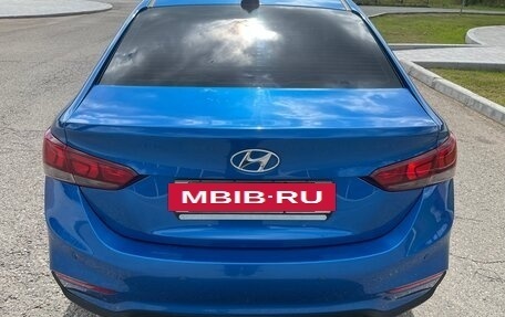 Hyundai Solaris II рестайлинг, 2018 год, 1 550 000 рублей, 5 фотография