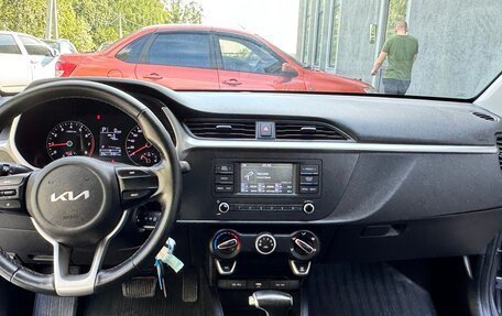 KIA Rio IV, 2022 год, 1 920 000 рублей, 16 фотография