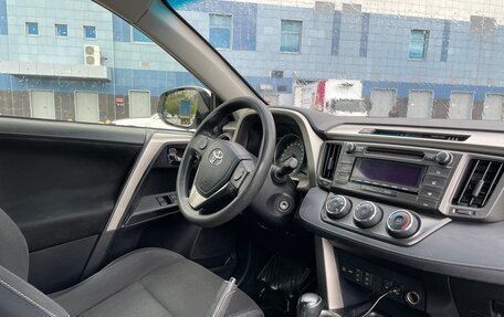 Toyota RAV4, 2013 год, 1 420 000 рублей, 10 фотография