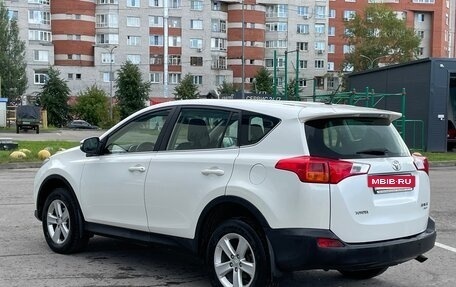 Toyota RAV4, 2013 год, 1 420 000 рублей, 5 фотография