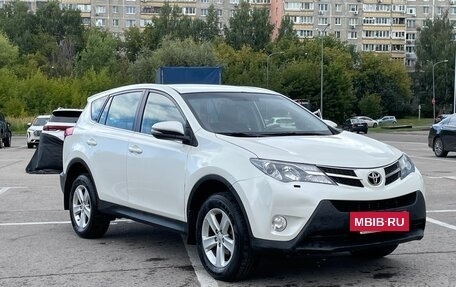 Toyota RAV4, 2013 год, 1 420 000 рублей, 9 фотография