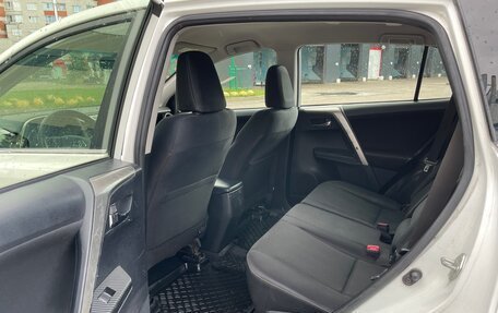 Toyota RAV4, 2013 год, 1 420 000 рублей, 32 фотография