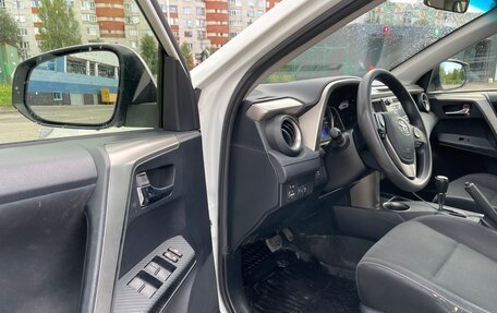 Toyota RAV4, 2013 год, 1 420 000 рублей, 40 фотография