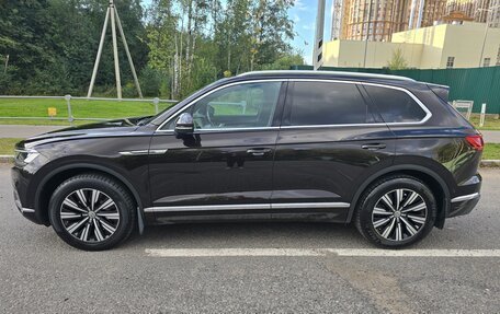 Volkswagen Touareg III, 2020 год, 5 860 000 рублей, 3 фотография