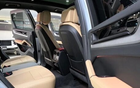 Porsche Cayenne III, 2025 год, 14 665 000 рублей, 9 фотография