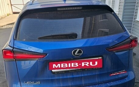 Lexus NX I, 2018 год, 2 800 000 рублей, 5 фотография