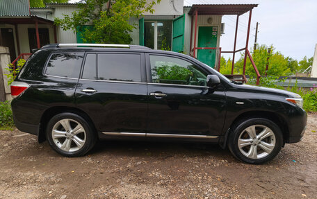 Toyota Highlander III, 2013 год, 2 370 000 рублей, 9 фотография