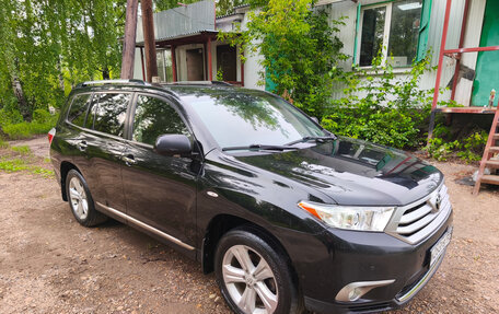 Toyota Highlander III, 2013 год, 2 370 000 рублей, 7 фотография