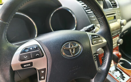 Toyota Highlander III, 2013 год, 2 370 000 рублей, 21 фотография