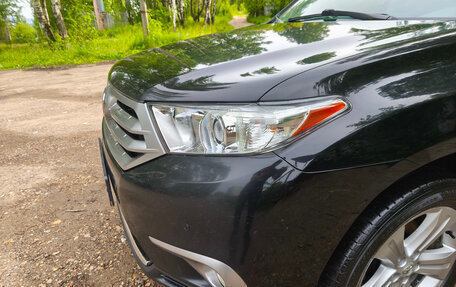 Toyota Highlander III, 2013 год, 2 370 000 рублей, 32 фотография