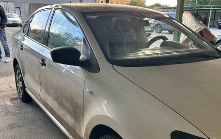 Volkswagen Polo VI (EU Market), 2012 год, 550 000 рублей, 1 фотография