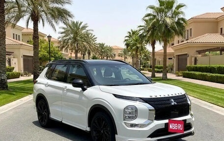 Mitsubishi Outlander, 2025 год, 6 000 006 рублей, 1 фотография