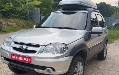 Chevrolet Niva I рестайлинг, 2009 год, 350 000 рублей, 1 фотография