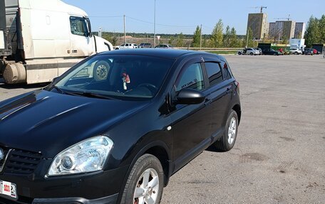 Nissan Qashqai, 2008 год, 700 000 рублей, 2 фотография