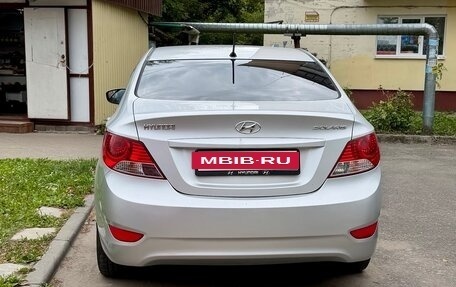 Hyundai Solaris II рестайлинг, 2013 год, 890 000 рублей, 9 фотография