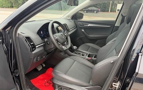 Skoda Karoq I, 2022 год, 2 430 000 рублей, 4 фотография