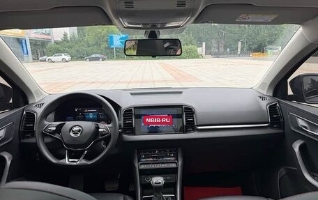 Skoda Karoq I, 2022 год, 2 430 000 рублей, 8 фотография
