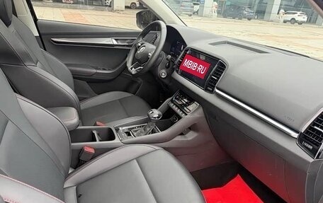 Skoda Karoq I, 2022 год, 2 430 000 рублей, 9 фотография