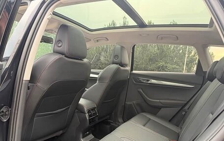 Skoda Karoq I, 2022 год, 2 430 000 рублей, 18 фотография
