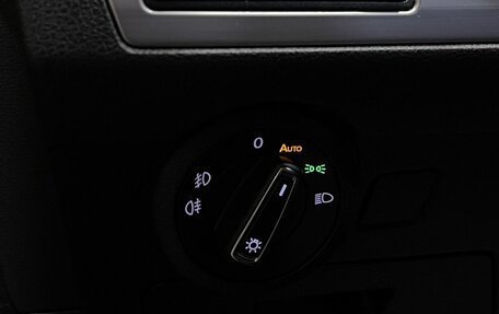 Volkswagen Multivan T6 рестайлинг, 2020 год, 5 350 000 рублей, 18 фотография