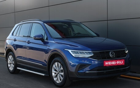 Volkswagen Tiguan II, 2021 год, 2 898 000 рублей, 3 фотография