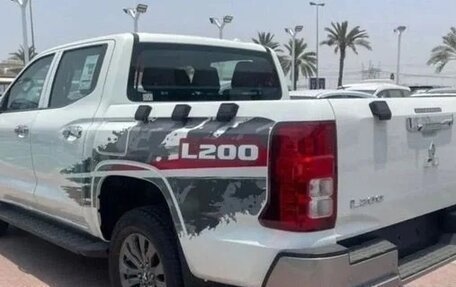 Mitsubishi L200, 2026 год, 4 330 000 рублей, 4 фотография
