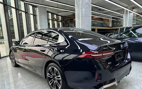 BMW 5 серия, 2025 год, 7 250 000 рублей, 4 фотография