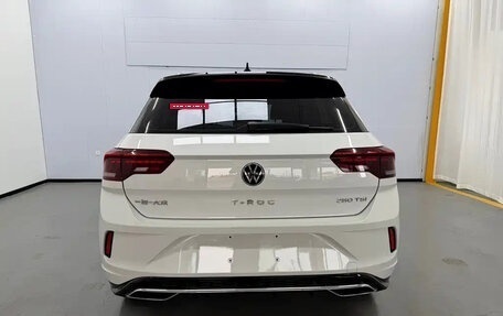 Volkswagen T-Roc I, 2022 год, 1 850 000 рублей, 5 фотография