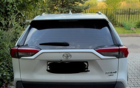 Toyota RAV4, 2024 год, 3 550 000 рублей, 16 фотография
