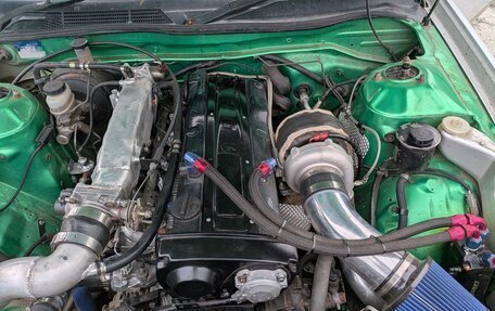 Nissan Laurel VIII, 1993 год, 1 100 000 рублей, 17 фотография