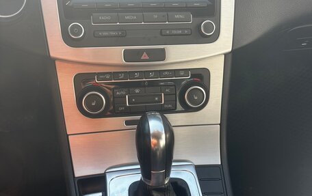 Volkswagen Passat B7, 2011 год, 870 000 рублей, 3 фотография