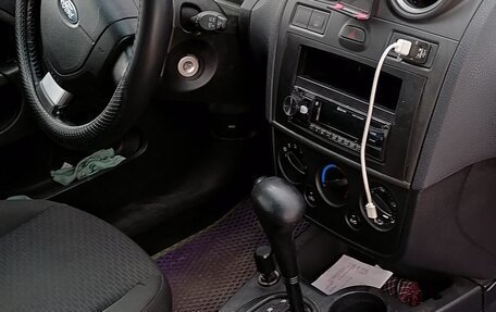Ford Fiesta, 2006 год, 450 000 рублей, 10 фотография