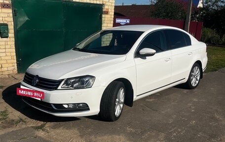 Volkswagen Passat B7, 2011 год, 870 000 рублей, 11 фотография