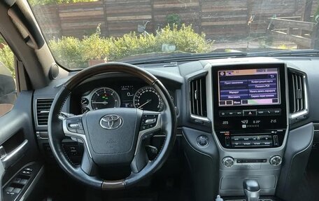 Toyota Land Cruiser 200, 2021 год, 9 700 000 рублей, 9 фотография