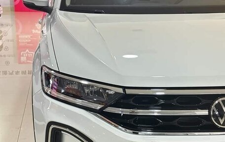Volkswagen T-Roc I, 2025 год, 2 630 000 рублей, 12 фотография