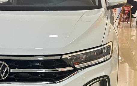 Volkswagen T-Roc I, 2025 год, 2 630 000 рублей, 13 фотография