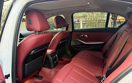 BMW 3 серия, 2022 год, 3 600 000 рублей, 9 фотография