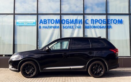 Mitsubishi Outlander III рестайлинг 3, 2019 год, 2 049 000 рублей, 2 фотография