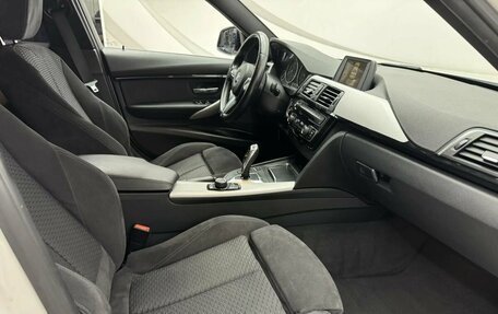 BMW 3 серия, 2017 год, 2 450 000 рублей, 10 фотография