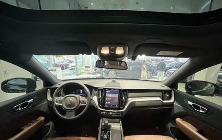 Volvo XC60 II, 2025 год, 4 600 000 рублей, 8 фотография