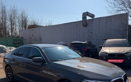 BMW 5 серия, 2020 год, 4 000 000 рублей, 2 фотография
