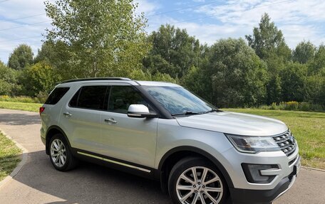 Ford Explorer VI, 2017 год, 2 680 000 рублей, 3 фотография